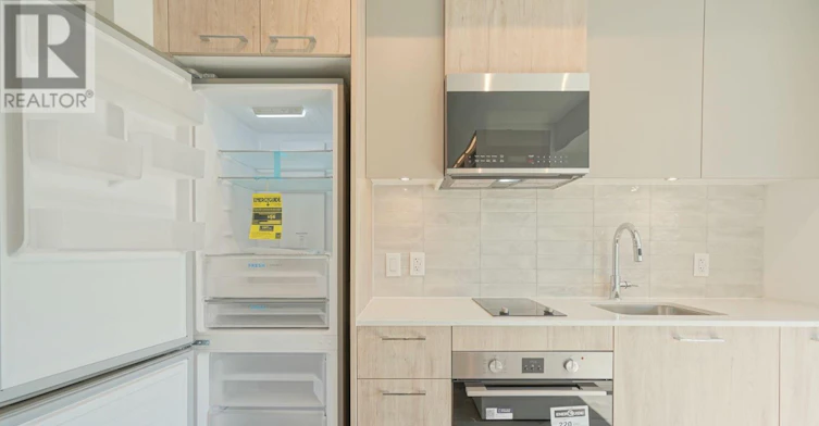 726-30 Dreamers Way, Toronto, ON, M5A 0Y7 - 17