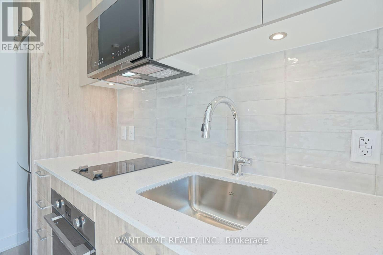 726-30 Dreamers Way, Toronto, ON, M5A 0Y7 - 18