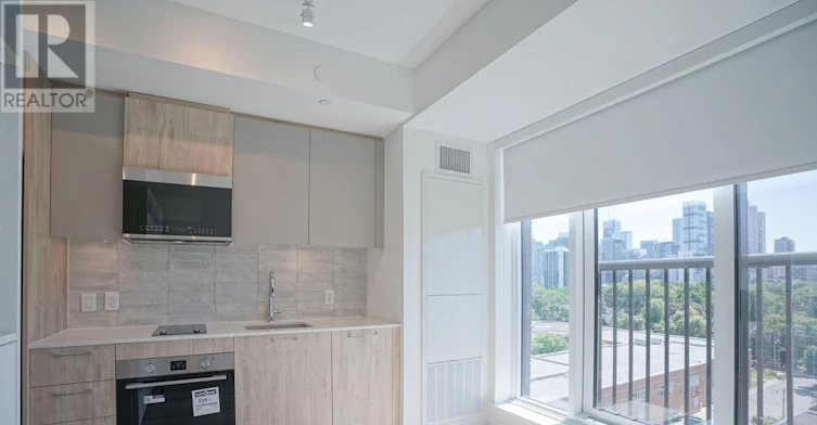726-30 Dreamers Way, Toronto, ON, M5A 0Y7 - 9