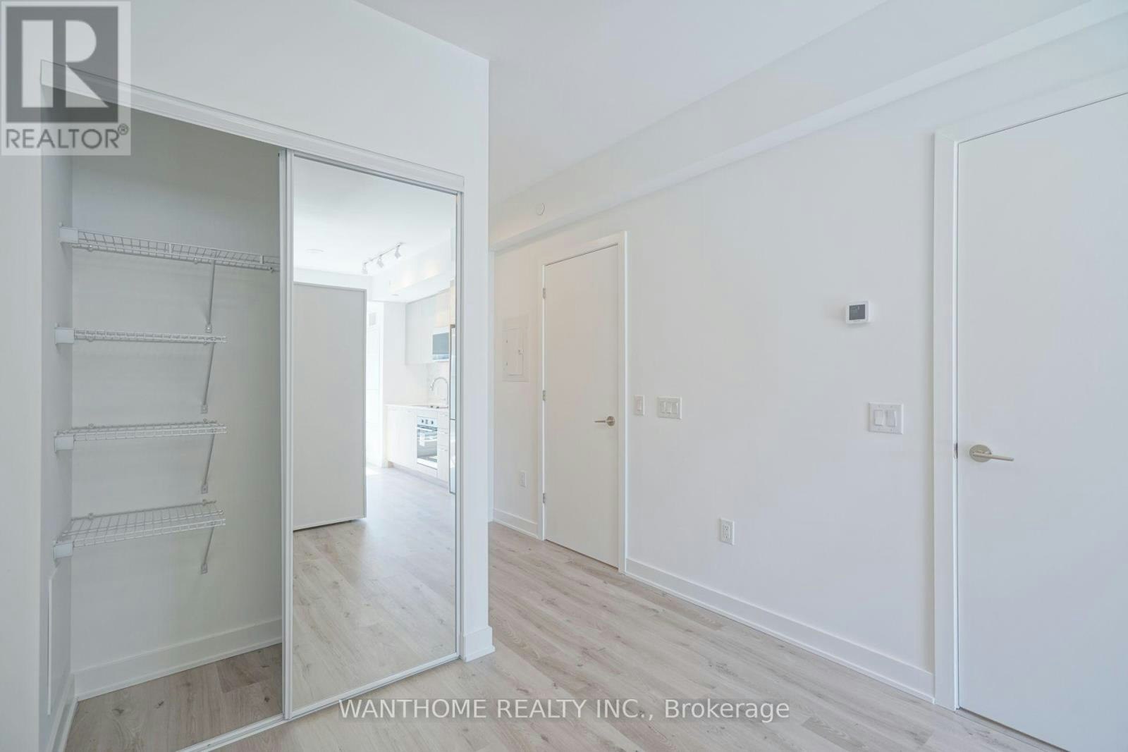 726-30 Dreamers Way, Toronto, ON, M5A 0Y7 - 6