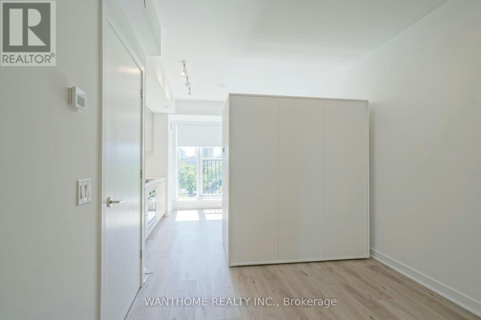 726-30 Dreamers Way, Toronto, ON, M5A 0Y7 - 3