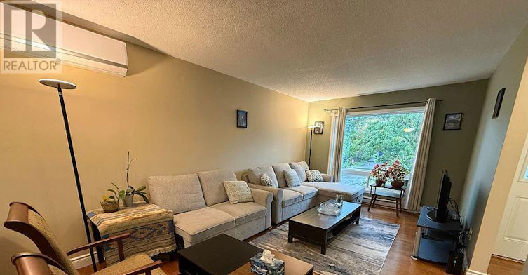 47 Metro Road S, Georgina, ON, L4P 3J5 - 6
