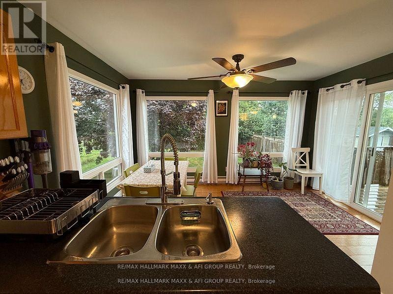 47 Metro Road S, Georgina, ON, L4P 3J5 - 11