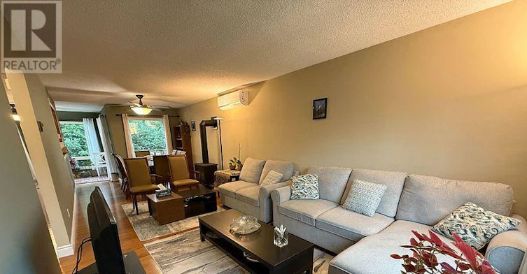 47 Metro Road S, Georgina, ON, L4P 3J5 - 5