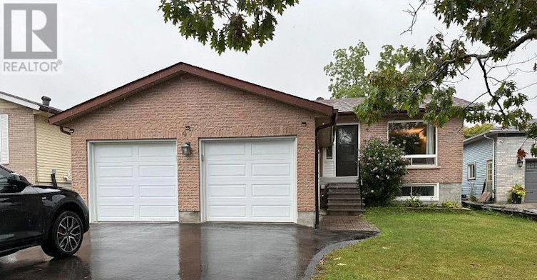 47 Metro Road S, Georgina, ON, L4P 3J5