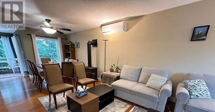 47 Metro Road S, Georgina, ON, L4P 3J5 - 4