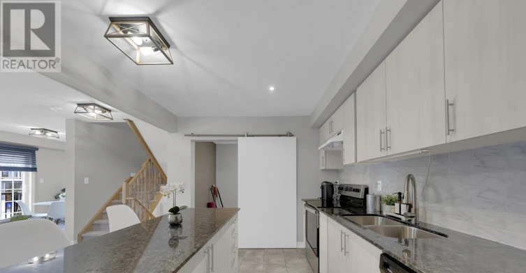48 Andean Lane, Barrie, ON, L9J 0B1 - 11