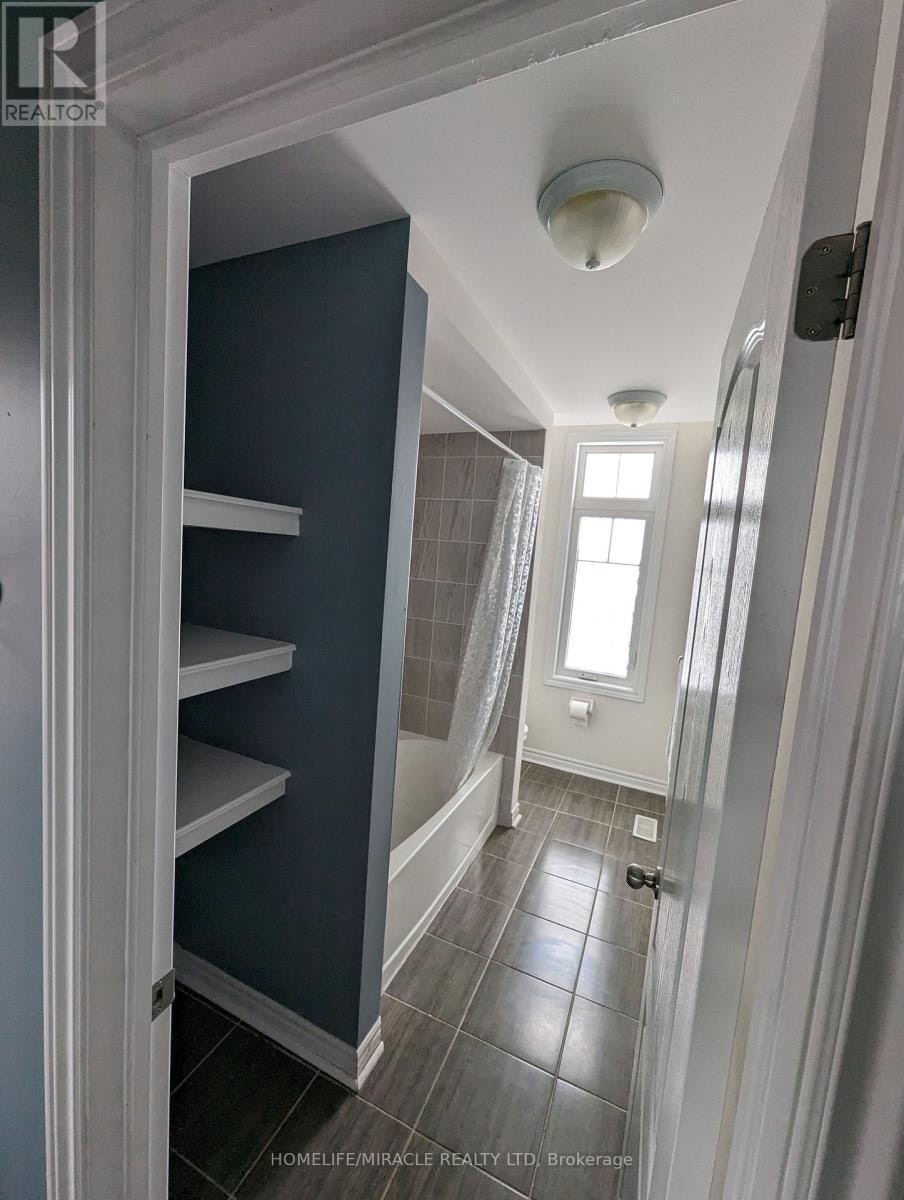 66 Portland Street, Collingwood, ON, L9Y 3Z6 - 16