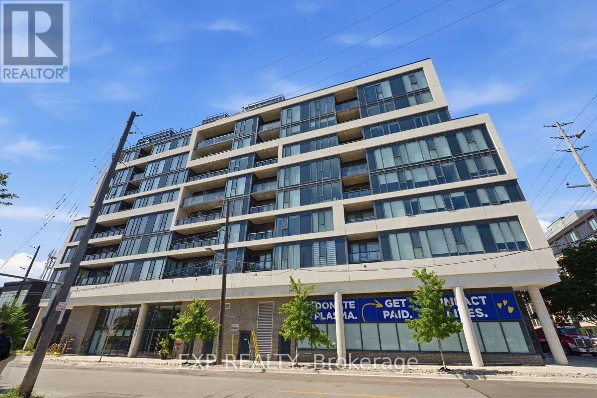 905-859 The Queensway, Toronto, ON, M8Z 1N8