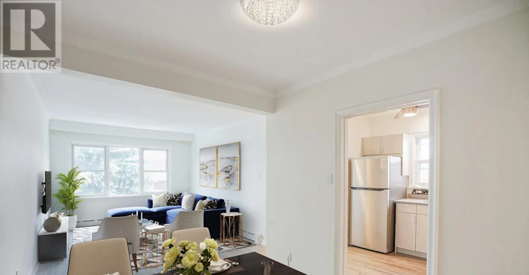 3-293 Indian Grove W, Toronto, ON, M6P 2H6 - 3