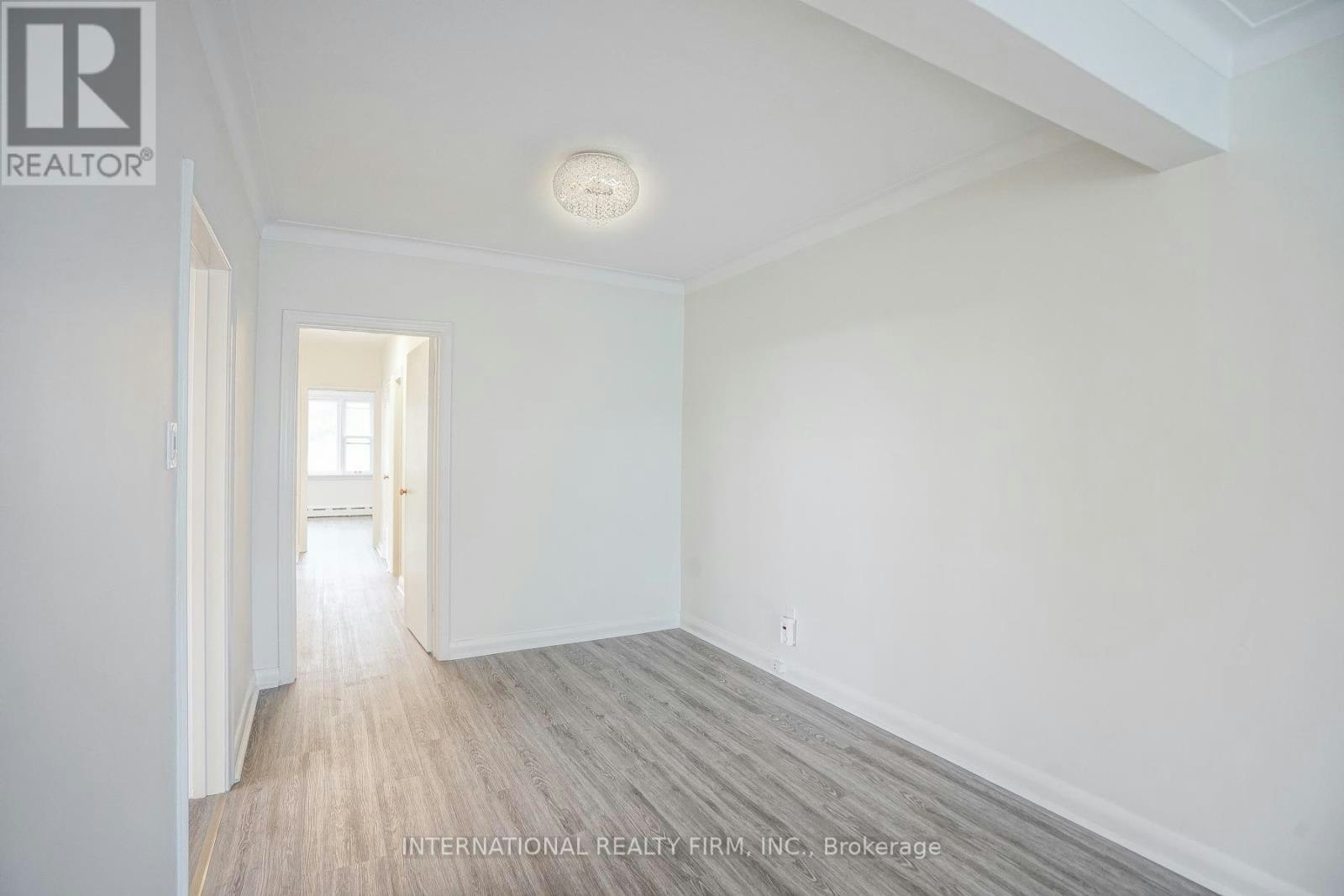 3-293 Indian Grove W, Toronto, ON, M6P 2H6 - 5