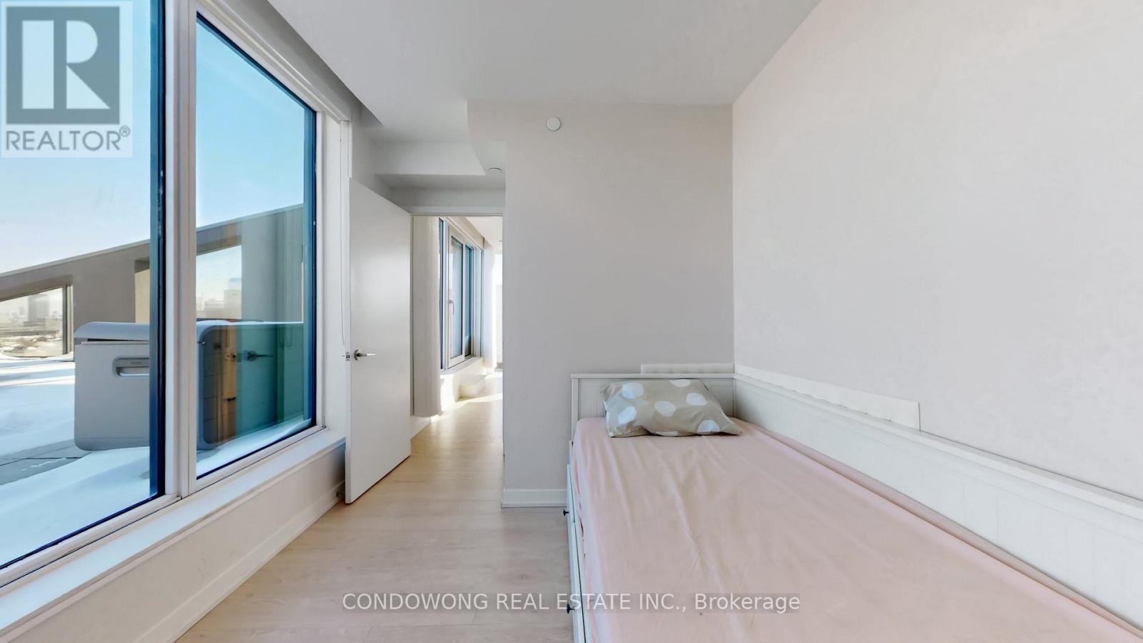 1101-1808 St Clair Avenue W, Toronto, ON, M6N 0C1 - 12