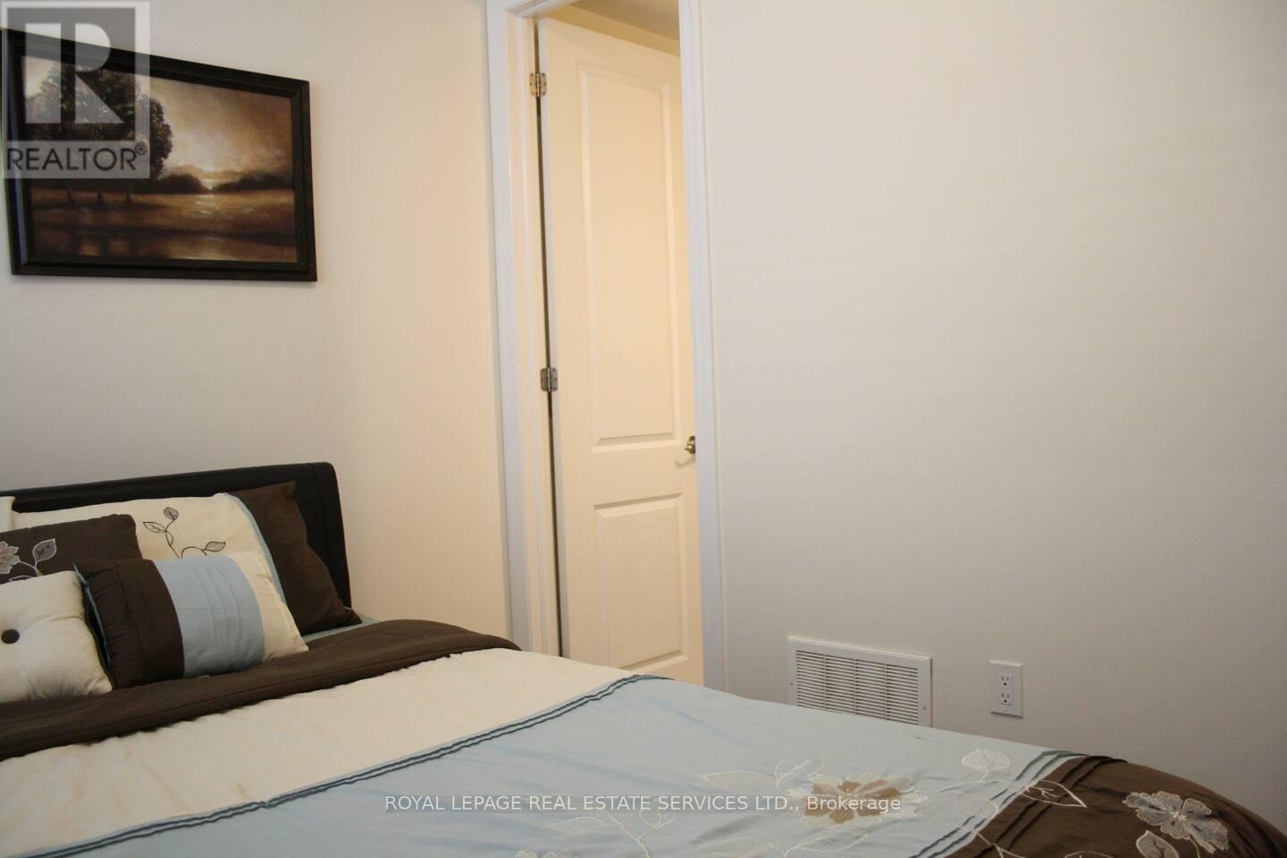 MAIN FLOOR-3326 Carding Mill (M Flr Trail, Oakville, ON, L6M 1R7 - 2