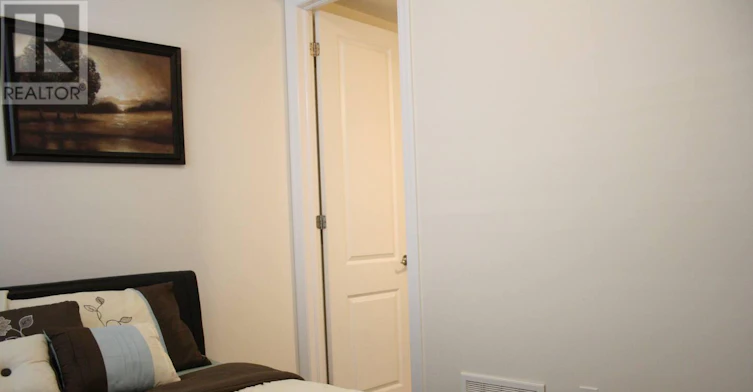 MAIN FLOOR-3326 Carding Mill (M Flr Trail, Oakville, ON, L6M 1R7 - 2