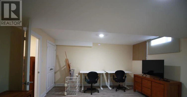 1855 Pilgrims Way, Oakville, ON, L6M 1X2 - 2
