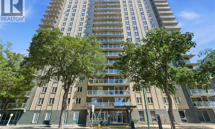 205-320 5th Avenue N