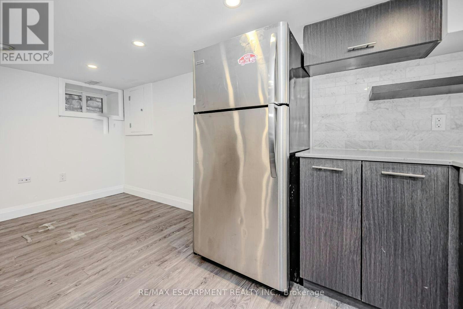 1 Lower Lvl 74 Cathcart Street, Hamilton, ON, L8R 1M5 - 6