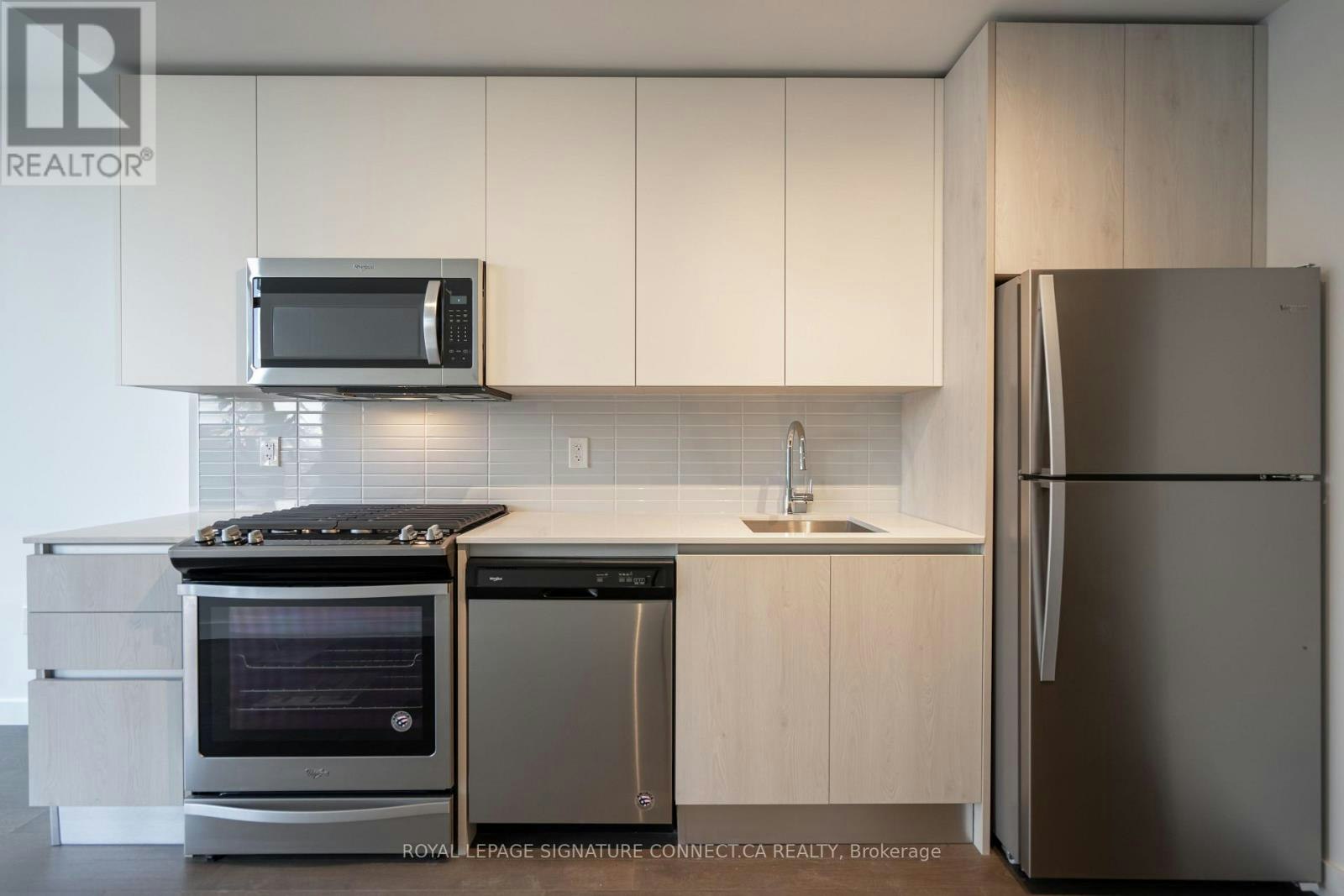 714-2A Church Street, Toronto, ON, M5E 0E1 - 2