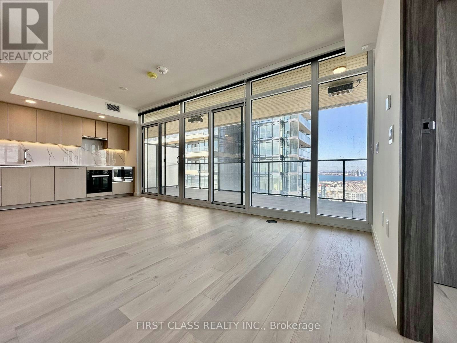 3011-1 Concord Cityplace Way, Toronto, ON, M5V 0T5 - 5