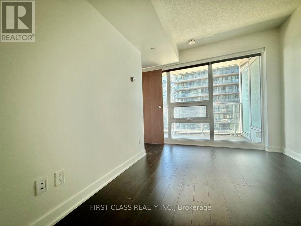 902-19 Bathurst Street, Toronto, ON, M5V 0P8 - 18