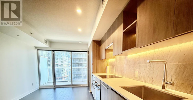 902-19 Bathurst Street, Toronto, ON, M5V 0P8 - 14