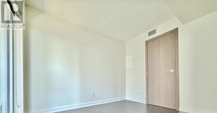 902-19 Bathurst Street, Toronto, ON, M5V 0P8 - 16