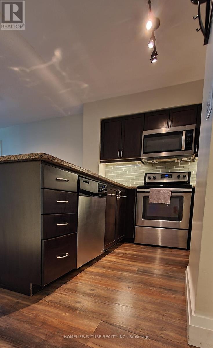 1109-19 Grand Trunk Crescent, Toronto, ON, M5J 3A3 - 6