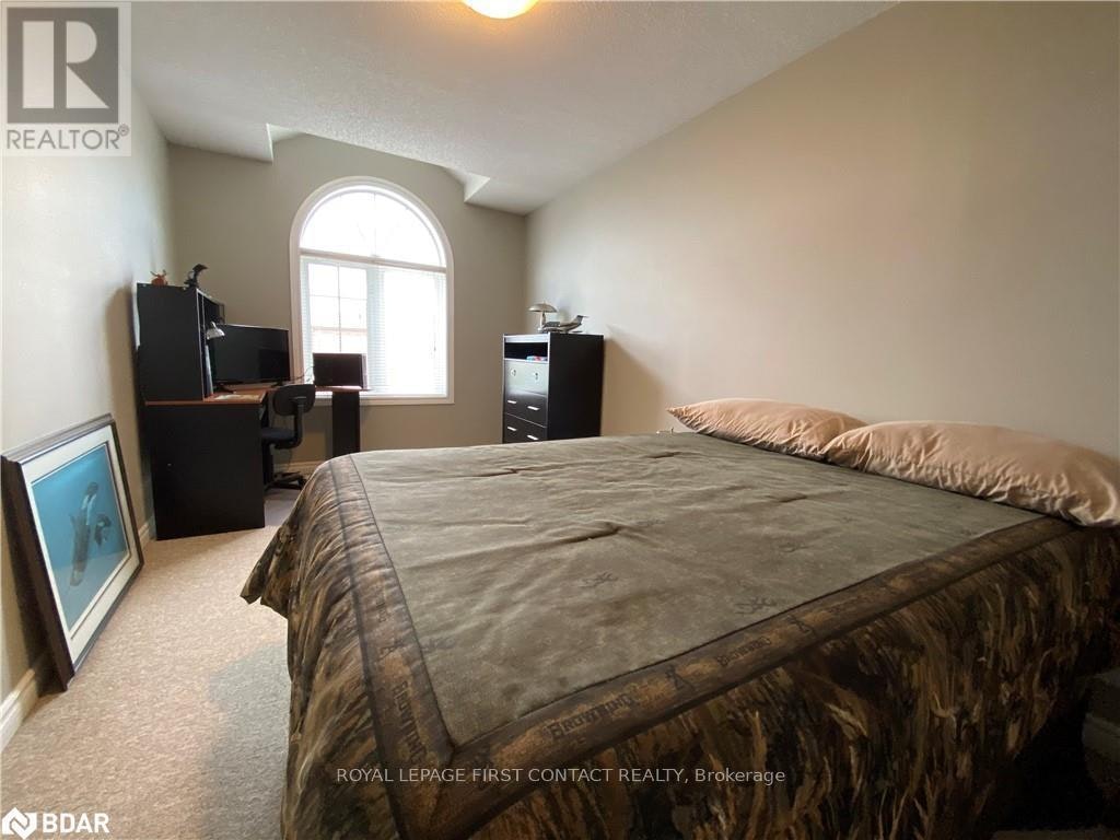 63 Sydenham, Barrie, ON, L4M 6R5 - 9