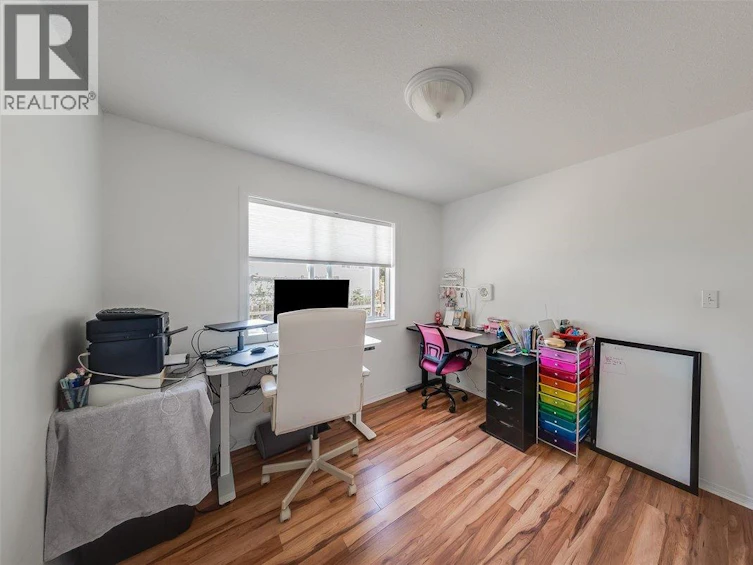2507 Columbia Avenue, Castlegar, BC, V1N 2X4 - 13