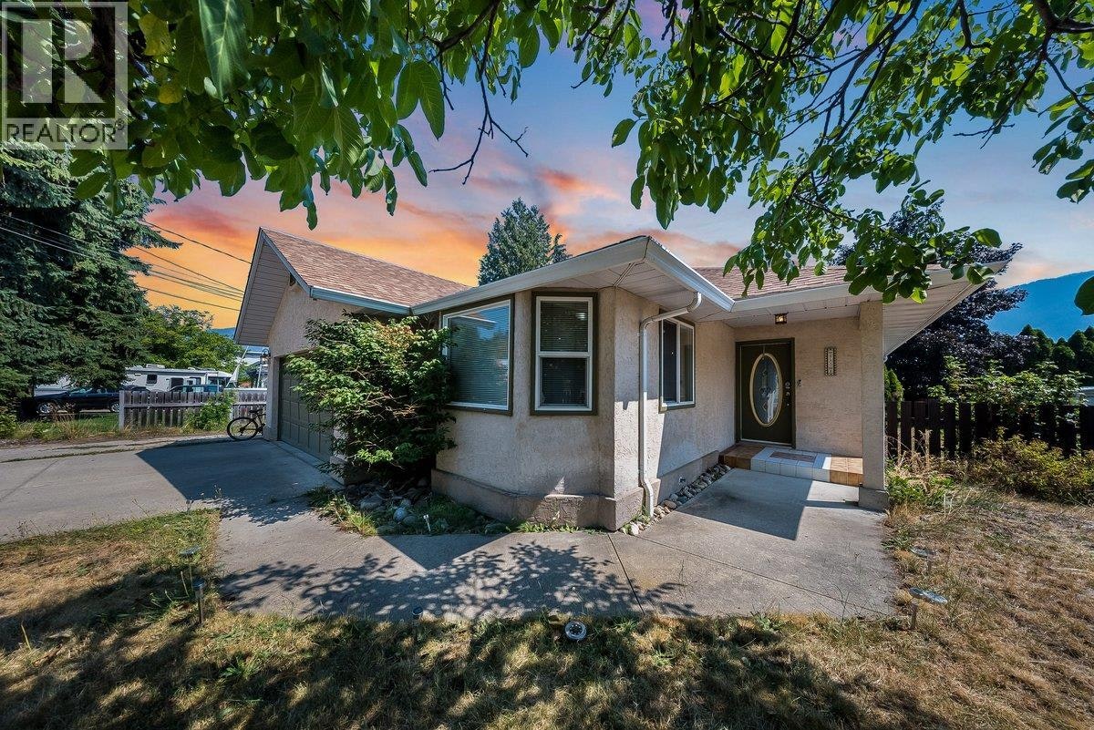 2507 Columbia Avenue, Castlegar, BC, V1N 2X4