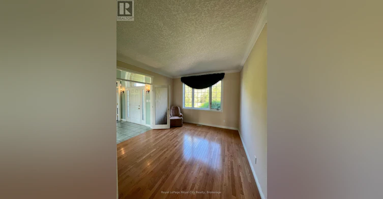 MAIN-287 Clair Road E, Guelph, ON, N1L 1H1 - 12