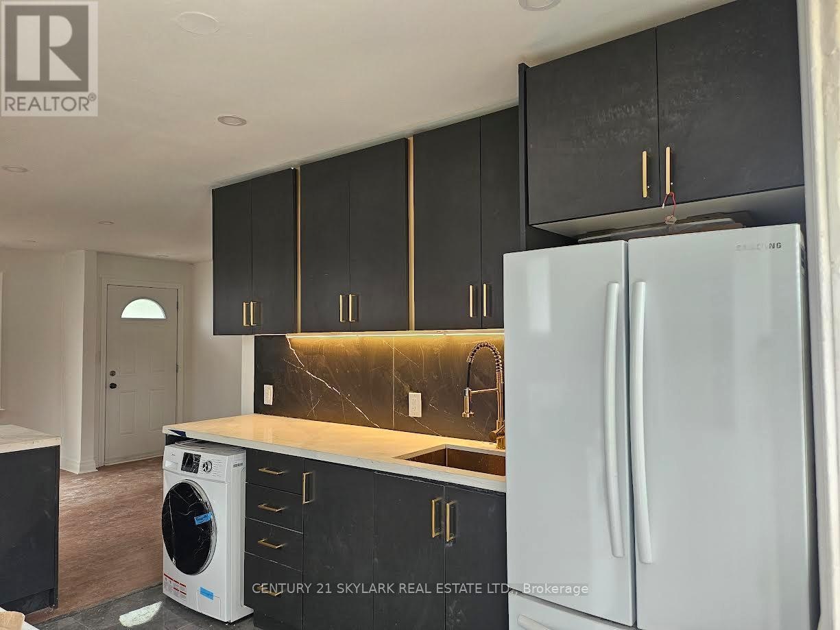 862 Armour Road, Peterborough, ON, K9H 2A2 - 5