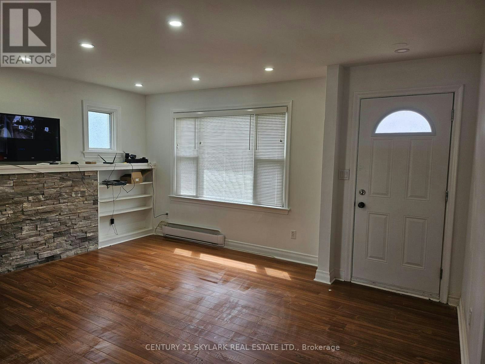 862 Armour Road, Peterborough, ON, K9H 2A2 - 7