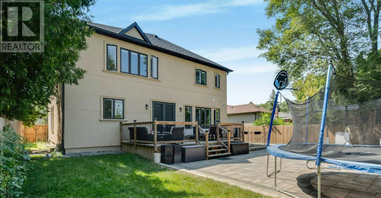 49 Kenton Drive, Toronto, ON, M2R 2H9 - 49