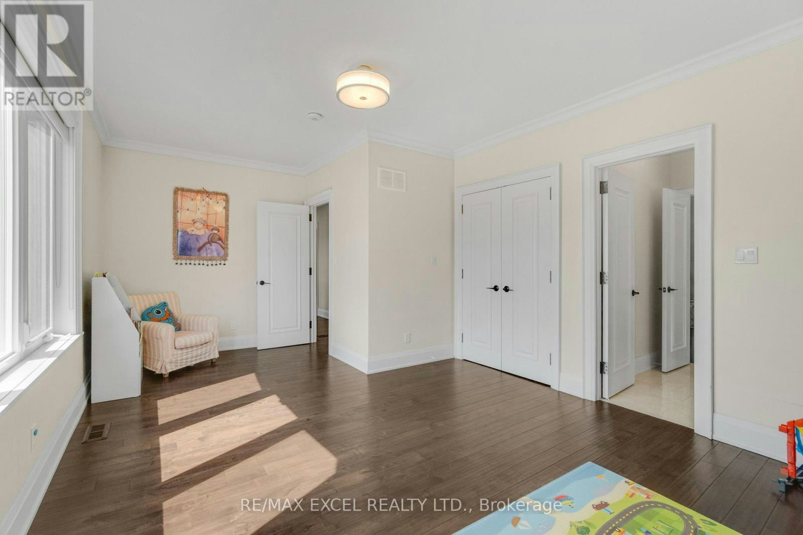 49 Kenton Drive, Toronto, ON, M2R 2H9 - 28
