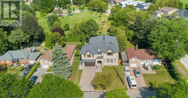 49 Kenton Drive, Toronto, ON, M2R 2H9 - 50