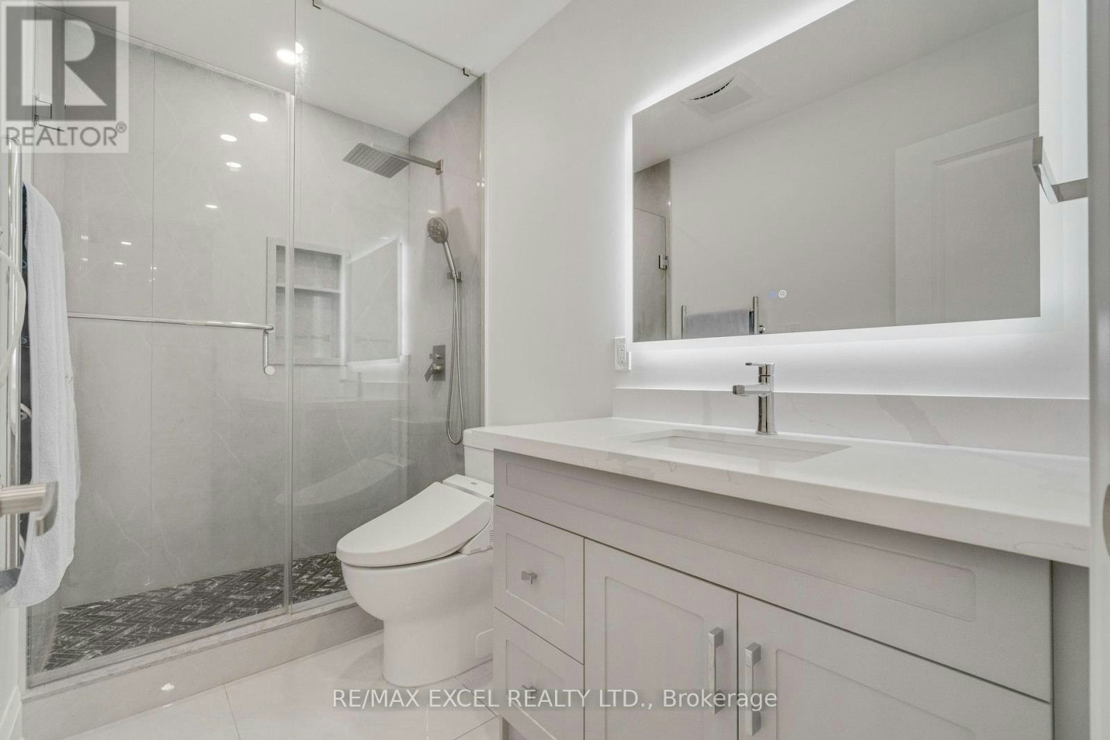 49 Kenton Drive, Toronto, ON, M2R 2H9 - 44