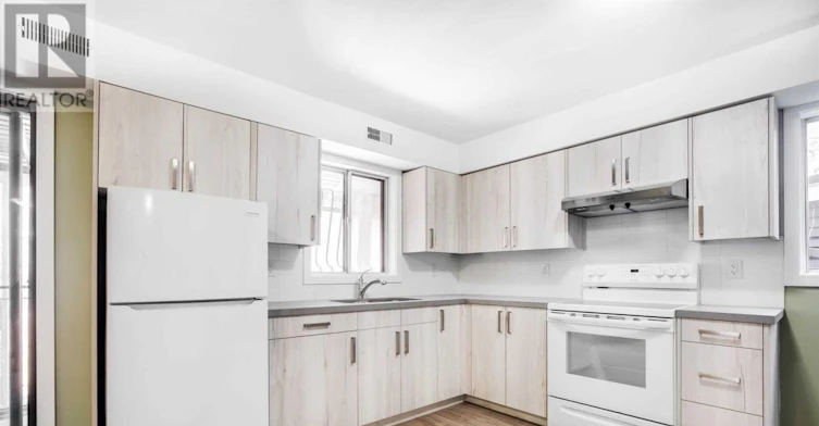 MAIN-86 Givins Street, Toronto, ON, M6J 2X8 - 6