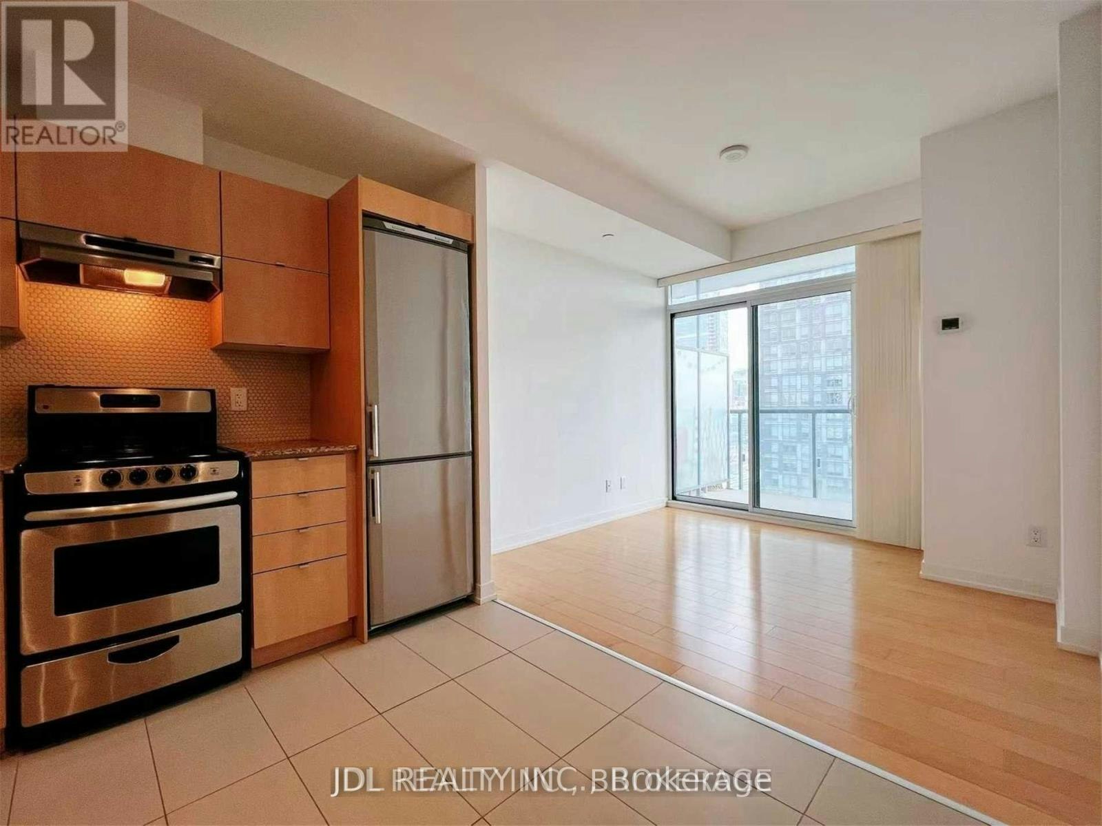 1907-170 Fort York Boulevard, Toronto, ON, M5V 0E6 - 4