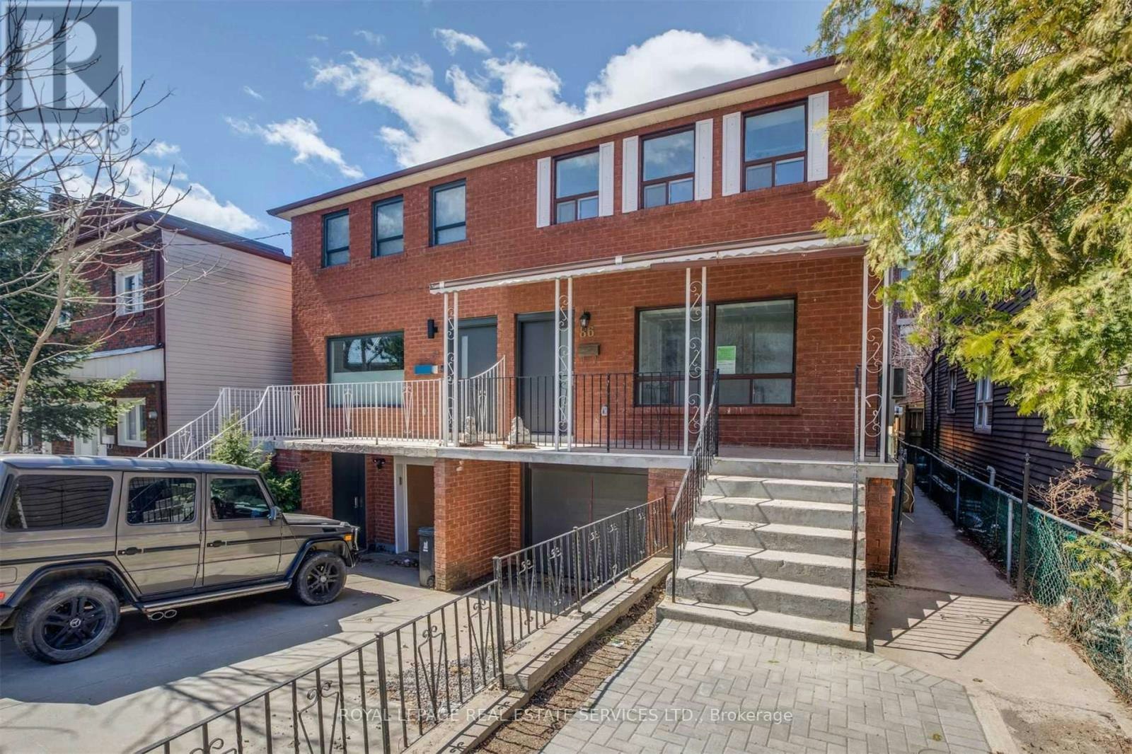 UPPER-86 Givins Street, Toronto, ON, M6J 2X8 - 23