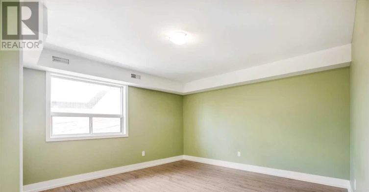 UPPER-86 Givins Street, Toronto, ON, M6J 2X8 - 12