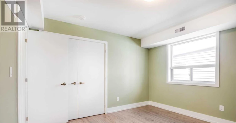 UPPER-86 Givins Street, Toronto, ON, M6J 2X8 - 18