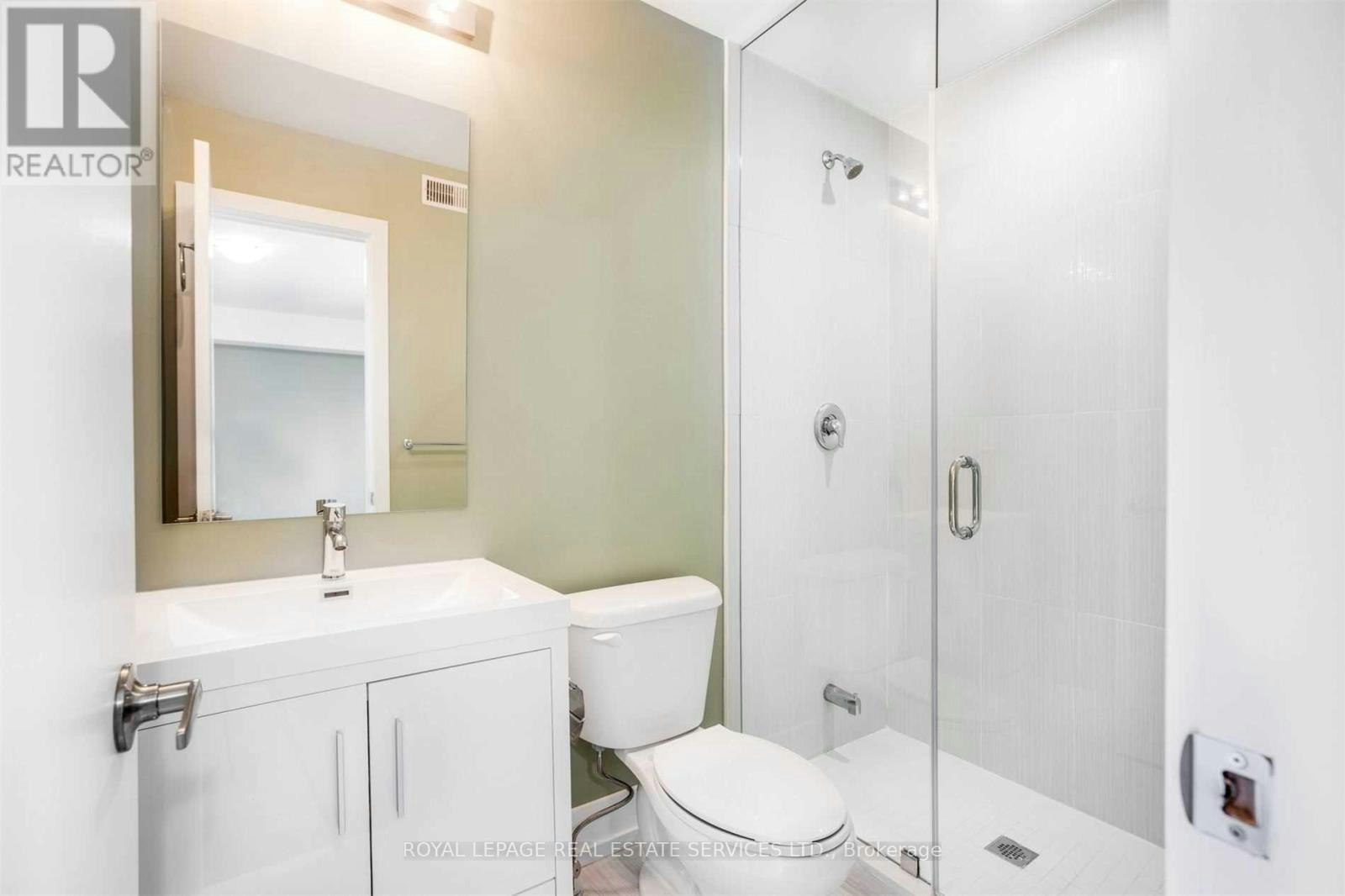 UPPER-86 Givins Street, Toronto, ON, M6J 2X8 - 20