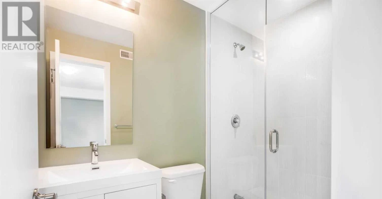 UPPER-86 Givins Street, Toronto, ON, M6J 2X8 - 20