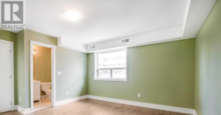 UPPER-86 Givins Street, Toronto, ON, M6J 2X8 - 11