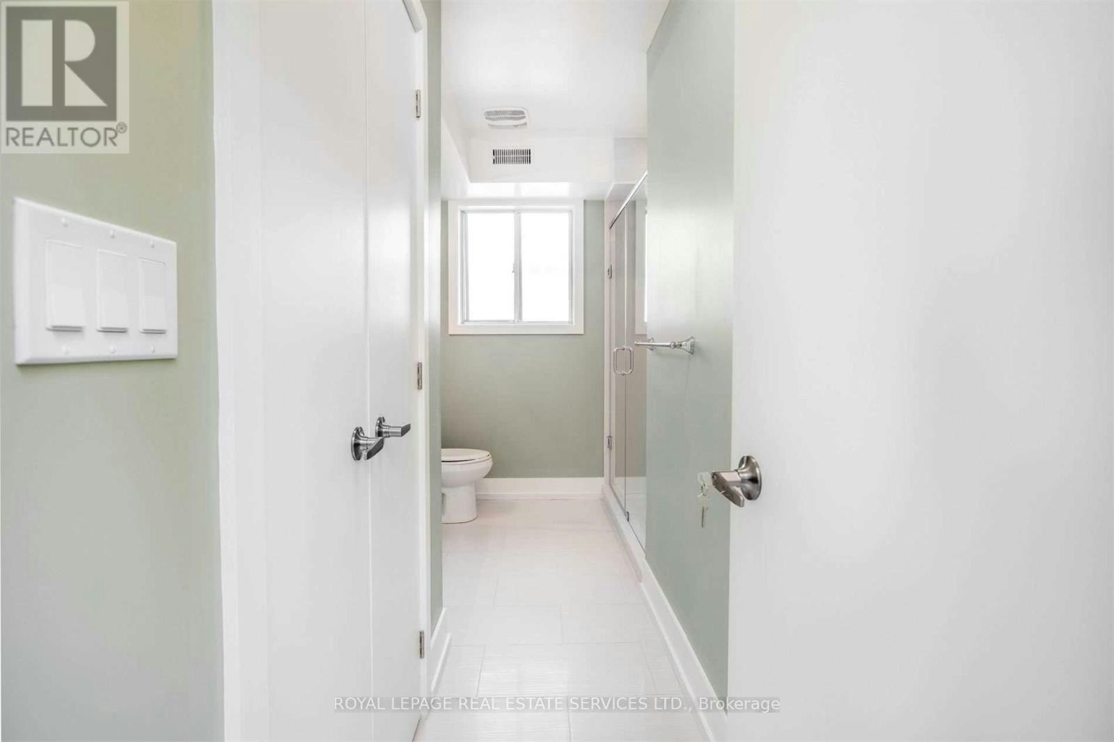 UPPER-86 Givins Street, Toronto, ON, M6J 2X8 - 21