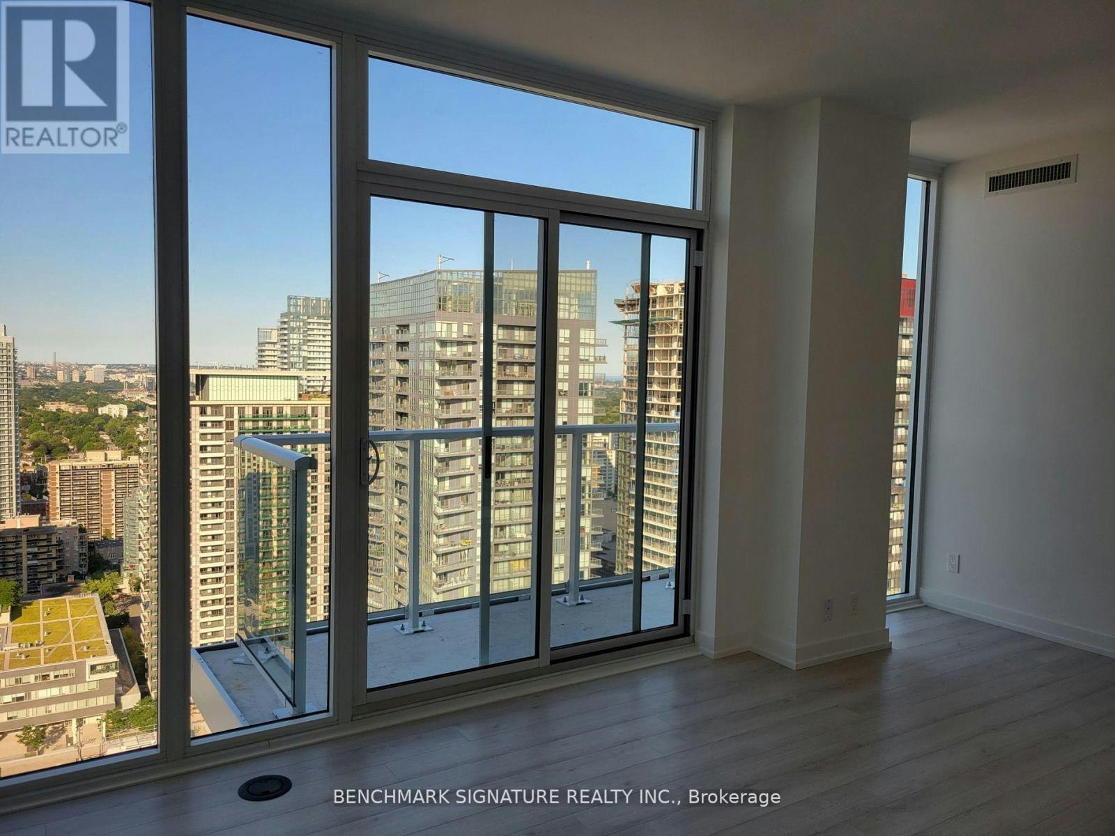 2903-33 Helendale Avenue, Toronto, ON, M4R 0A4 - 9