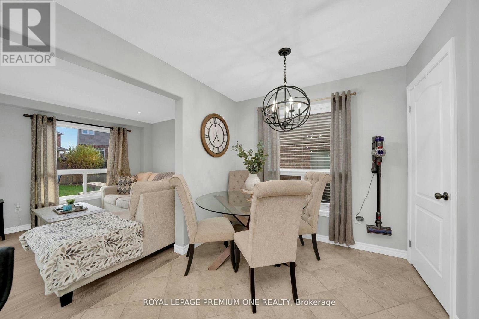 31 Stevenson Street, Essa, ON, L0M 1B6 - 15
