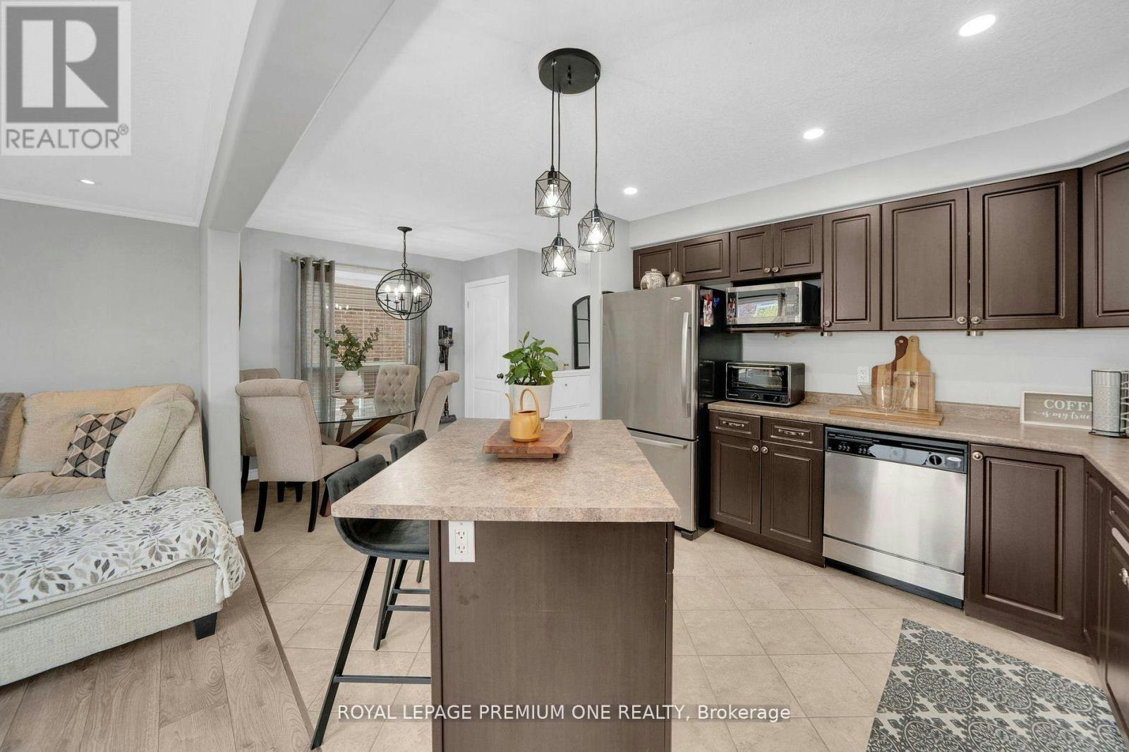 31 Stevenson Street, Essa, ON, L0M 1B6 - 12