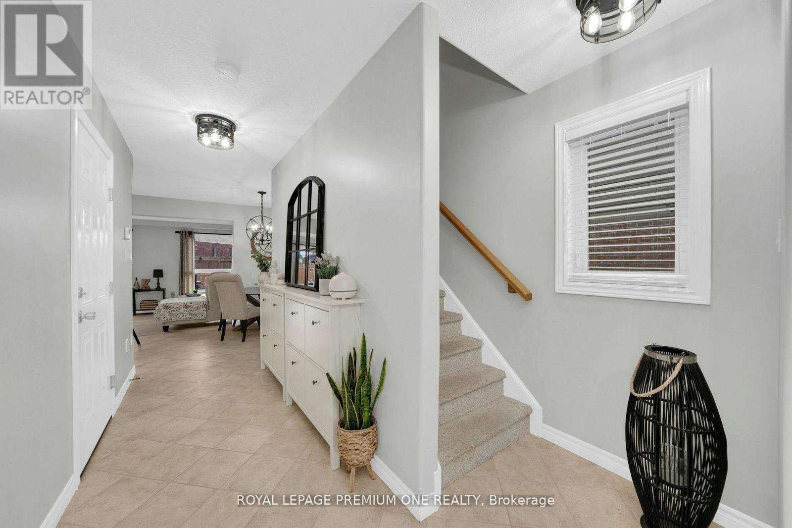 31 Stevenson Street, Essa, ON, L0M 1B6 - 8